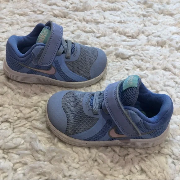 Nike revolution 4 toddler grey sales